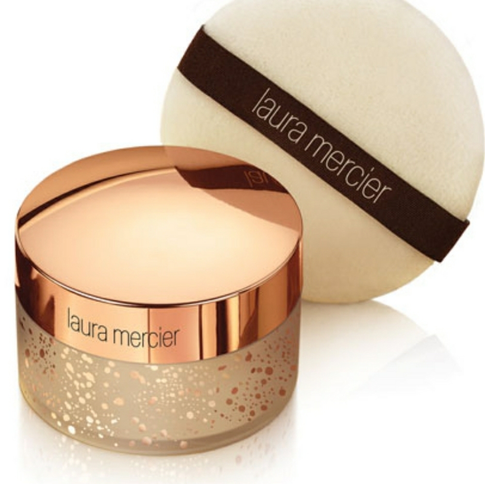 Laura Mercier Translucent Loose Powder & Puff Set